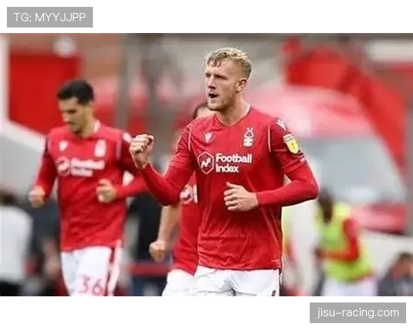 诺丁汉森林主场战胜利兹联 保级关键战收获宝贵三分